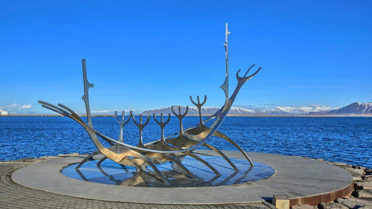 Lara Studio In Laugardalur Valley, Reykjavik Central Park And Botanical Garden, Private Entrance, Free Private Parking On Side Esterno foto